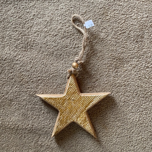 Gold Wooden Star with Jute Hanger - Picture 1 of 3